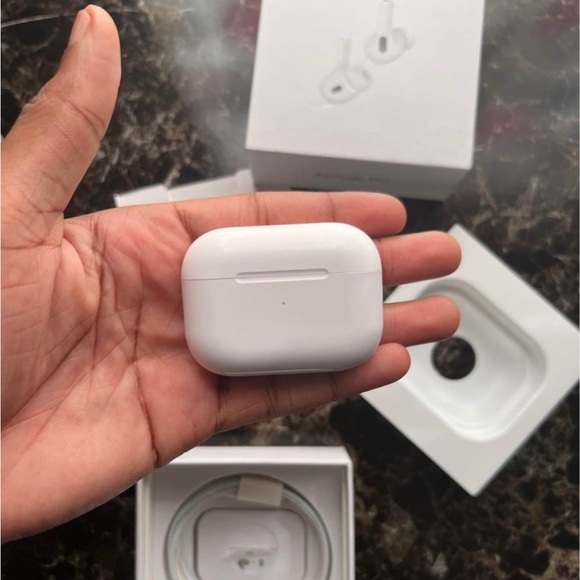 AirPods Pro 2nd Gen w/ USB-C MagSafe Charging Case